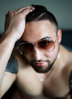 Marcus Tarazon - Acompañantes masculino in Melbourne Photo 8 of 14