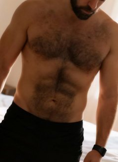 Mardini Jacobs - Acompañantes masculino in Dubai Photo 5 of 5