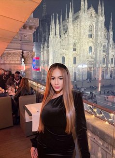 Maresha Beautyfull big dick - Transsexual escort in Bali Photo 2 of 9
