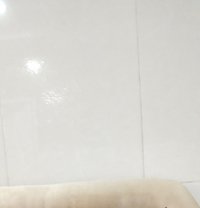 MARFI - Acompañantes masculino in Muscat