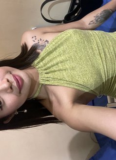 Marga - Transsexual escort in Manila Photo 1 of 15