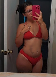 Margaret Harper - escort in Muscat Photo 3 of 3