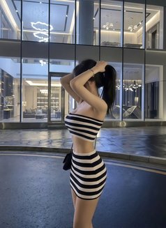 Margareta - escort in Bali Photo 6 of 6