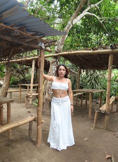 Margareth - Transsexual escort in Manila Photo 27 of 28
