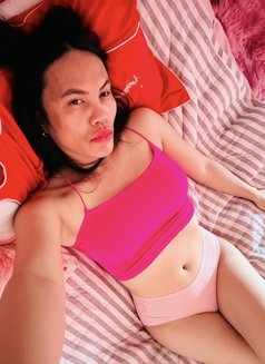 Margaux - Transsexual escort in Manila Photo 21 of 27