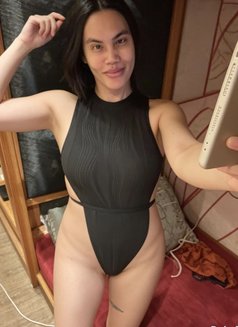 Margaux - Transsexual escort in Manila Photo 21 of 25