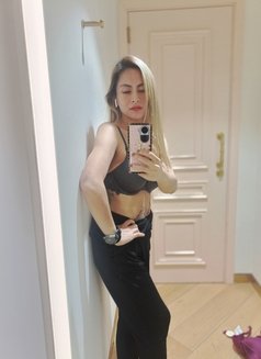 Margaux - escort in Dubai Photo 2 of 22