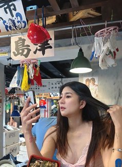 Margie - escort in Hong Kong Photo 7 of 7