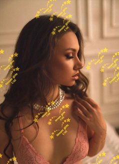 MARGO GORGEOUS - escort in Abu Dhabi Photo 10 of 12