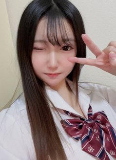 Mari - puta in Osaka Photo 4 of 4