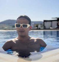 Amir sunrise - Male escort in İstanbul
