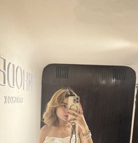 Mari Russian - escort in Bangkok Photo 2 of 2