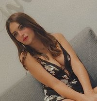 Mari - escort in Al Manama