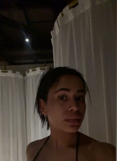 María - escort in Monaco Photo 9 of 14