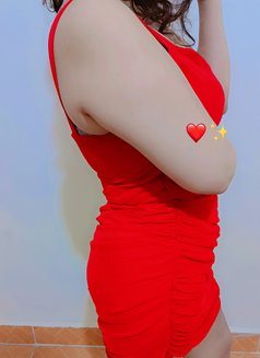 Maria - escort in Cairo Photo 3 of 4