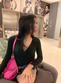 Maria Erika - Acompañantes transexual in Jakarta Photo 4 of 11
