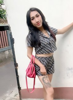 Maria Erika - Acompañantes transexual in Jakarta Photo 6 of 11