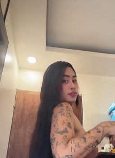 Maria - escort in Manila Photo 5 of 8