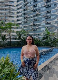 Maria - puta in Manila Photo 2 of 19