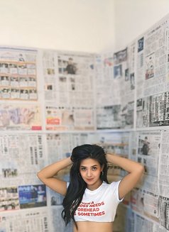 Maria - escort in Manila Photo 19 of 20