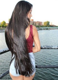 Maria - escort in Phuket Photo 2 of 3