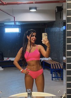 Maria - escort in Dubai Photo 4 of 7