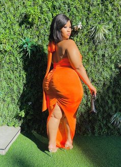 Maria - escort in Muscat Photo 7 of 7