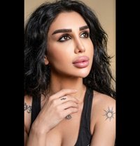 MARIA - Transsexual escort in Beirut Photo 13 of 14