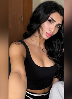 MARIA - Transsexual escort in Beirut Photo 28 of 30