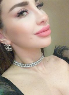 LUCIA ARGENTINA luxury 🏻 - escort in Dubai Photo 9 of 13