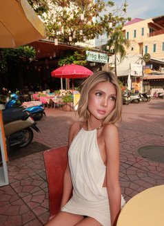 Call Me AMBER - escort in Phuket Photo 3 of 5