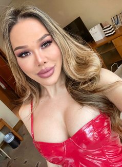 Maria Mimi both good top strong - Transsexual escort in Dubai Photo 16 of 17
