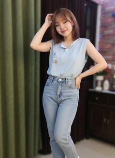 Maria Miyuki - escort in Manila Photo 3 of 6