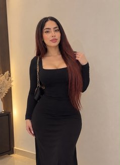 Maria - puta in Abu Dhabi Photo 1 of 2