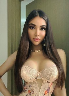 Maria Nathalia - Transsexual escort in Tokyo Photo 30 of 30