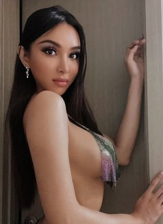 Maria Nathalia - Transsexual escort in Tokyo Photo 24 of 30