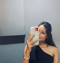 Maria Poi - escort in Taipei