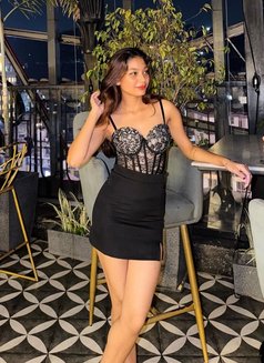 Maria Poi - escort in Taipei Photo 2 of 4
