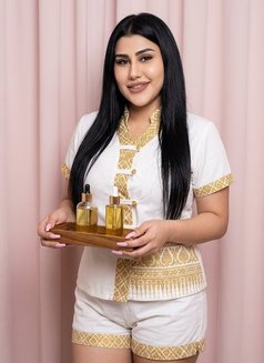 Maria 🇹🇭 professional massage - puta in Riyadh Photo 12 of 13