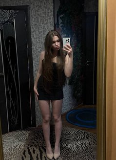 Maria - escort in Dubai Photo 5 of 10