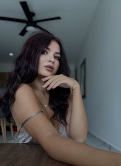 Maria - escort in Monterrey Photo 2 of 13