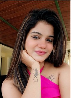 Maria - escort in Pune Photo 7 of 12