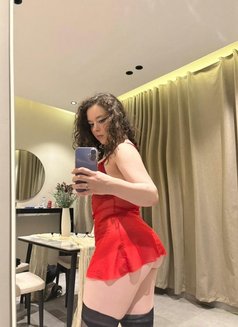 Maria - escort in Riyadh Photo 1 of 9