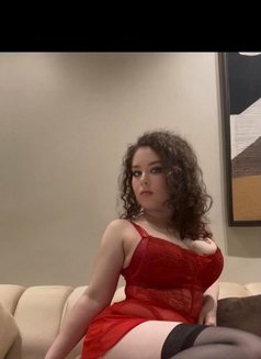 Maria - escort in Riyadh Photo 8 of 9