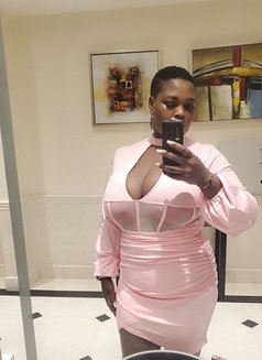 Maria - escort in Bangkok Photo 3 of 3