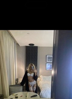 Maria Serbian - Acompañantes transexual in İstanbul Photo 14 of 16