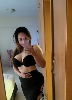 Maria Spanish/filipina - escort in Dubai Photo 2 of 2