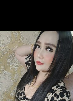 Maria - escort in Al Sohar Photo 2 of 5