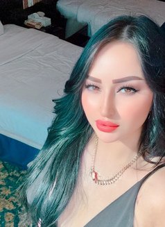 Maria - escort in Muscat Photo 2 of 7