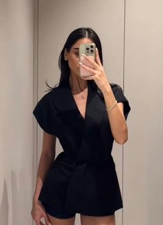 Maria - escort in Muscat Photo 3 of 4